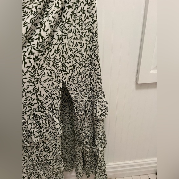 Strapless Floral Maxi Dress with slit - Picture 4 of 7